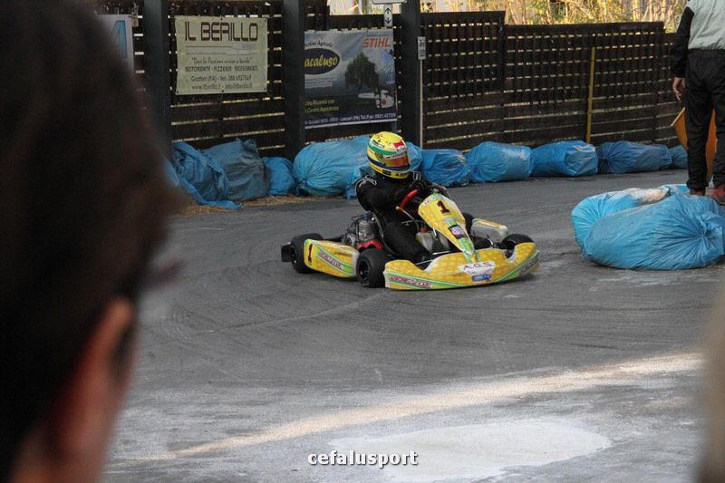 111120 sport2 302_tn.jpg